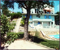 Tarif à la semaine location villa toutes saisons, 2 pièces tout équipé avec piscine et terrain